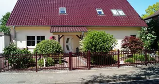 von_poll_real_estate_property_25217049-1g_image_1