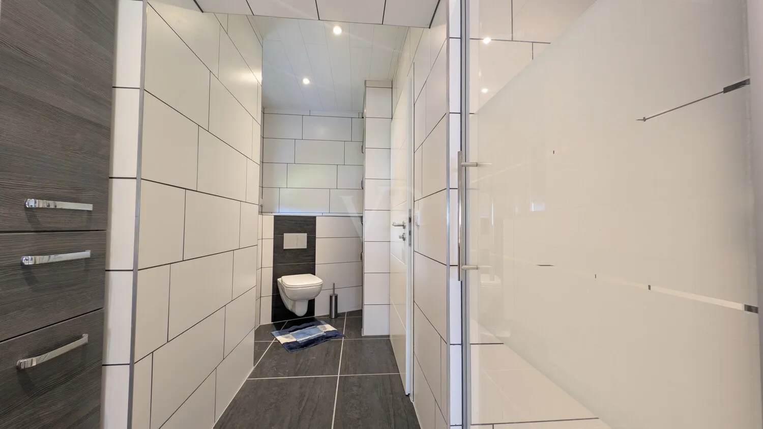 OG Badezimmer 2