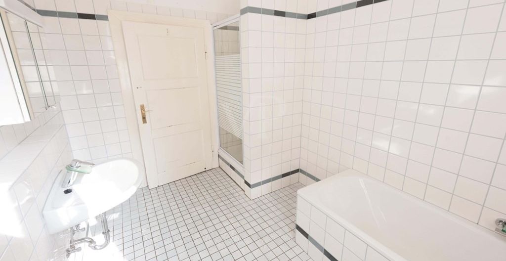 Badezimmer Whg EG