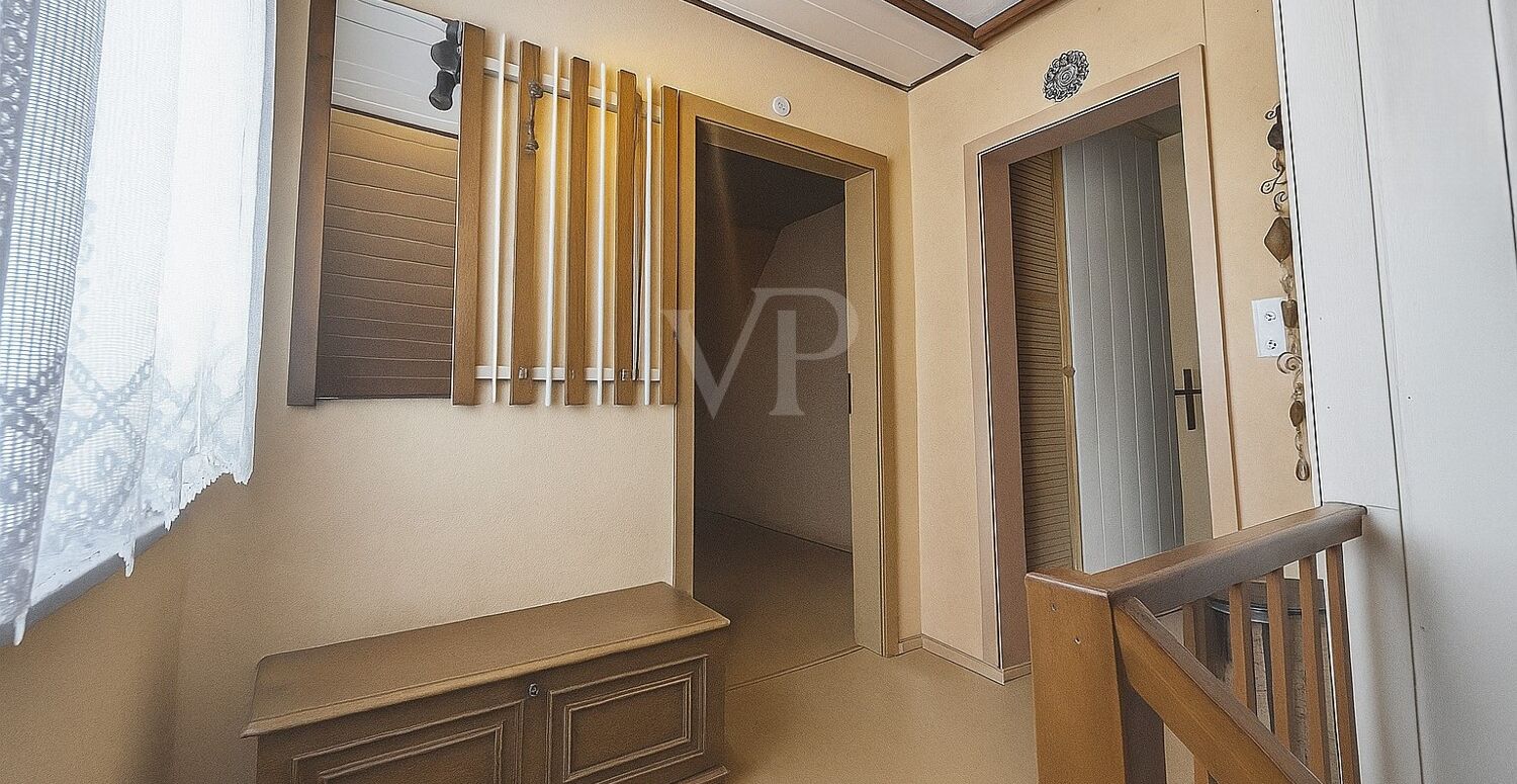 230 OG Treppenhaus