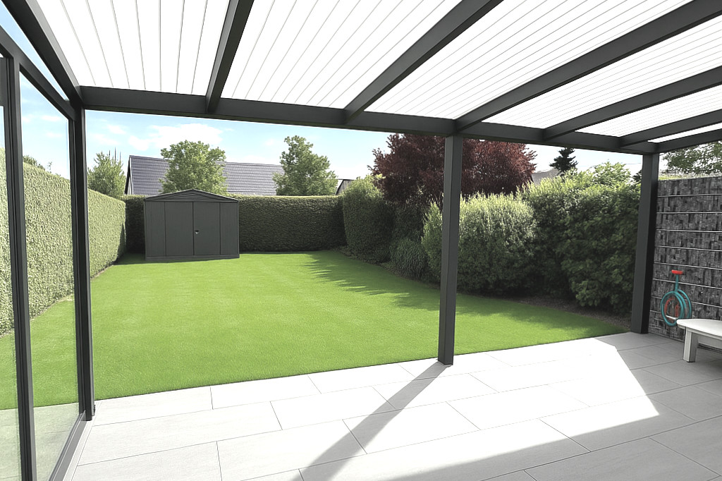 Sommerterrasse_mit_großem_Garten