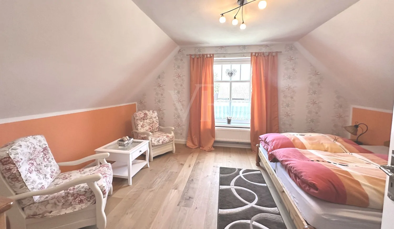 Schlafzimmer DG Beedenbostel