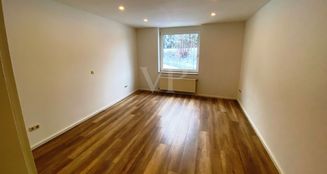von_poll_real_estate_property_25217037_image_4