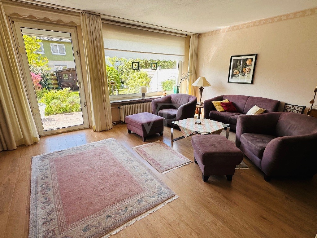 Wohnzimmer Bild 1