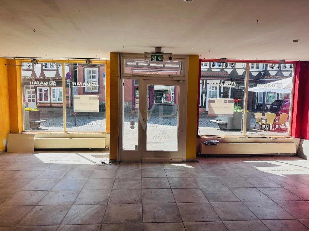 Ladengeschäft Schuhstr. Eingangsbereich 1