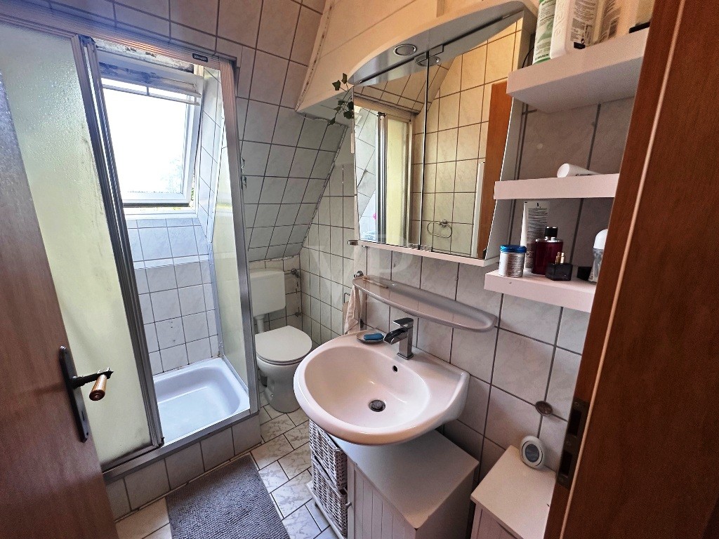 Badezimmer im OG