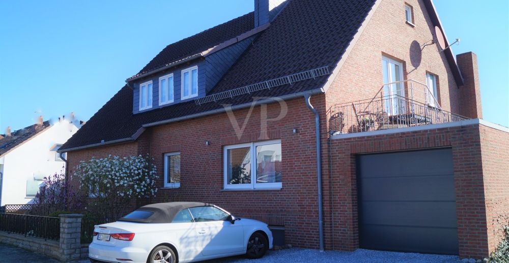 Garage und Stellplatz