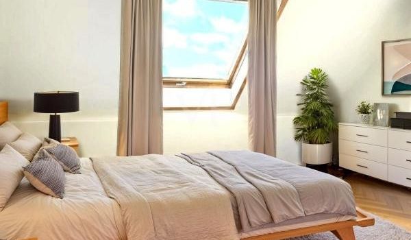 Möglichkeit Zimmer OG