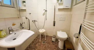 von_poll_real_estate_property_25217065_image_1