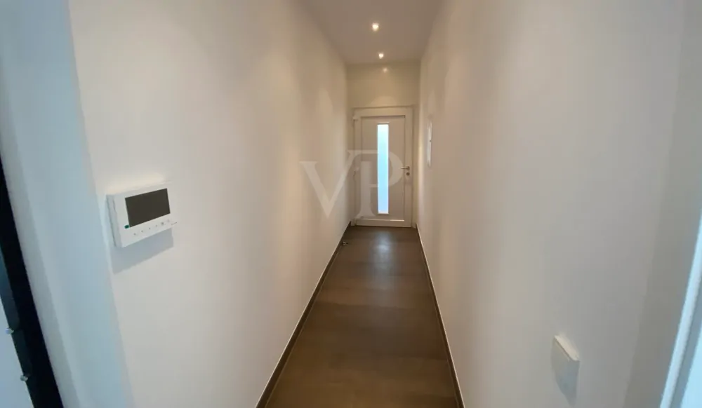 03 Flur im Eingangsbereich