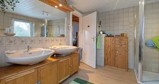 von_poll_real_estate_property_25217079_image_9