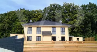 von_poll_real_estate_property_25217078_image_0