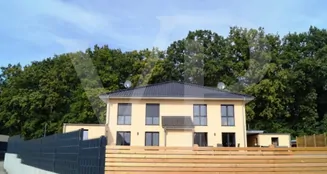 von_poll_real_estate_property_25217078_image_1