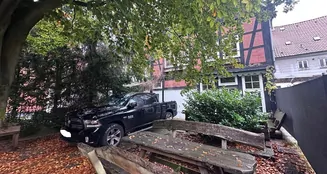 von_poll_real_estate_property_25217069_image_1