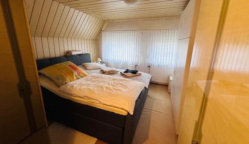 Schlafzimmer im OG