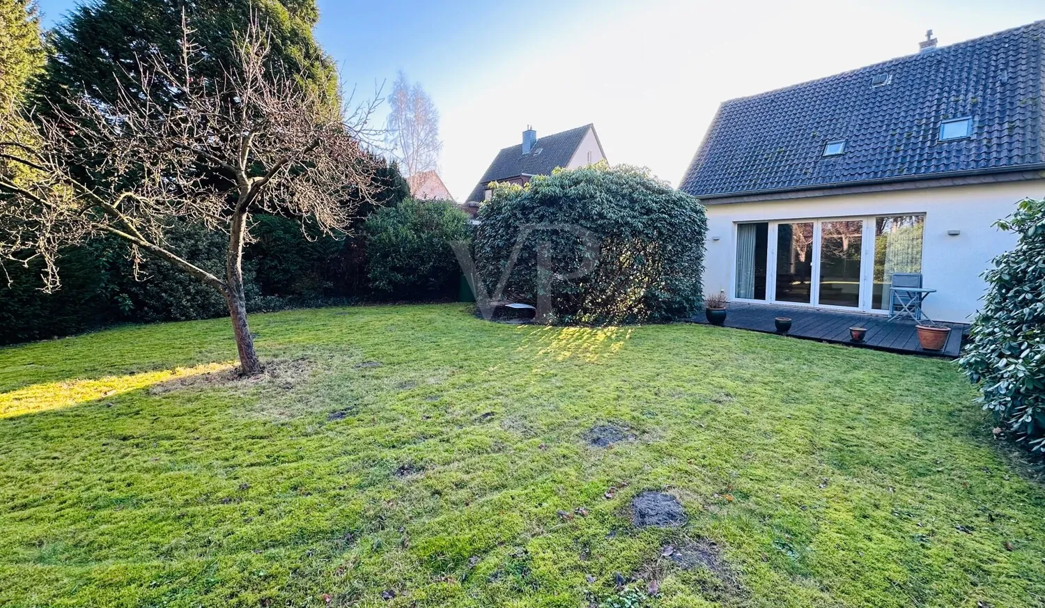 Garten Blick auf Haus