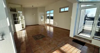 von_poll_real_estate_property_25217064_image_8