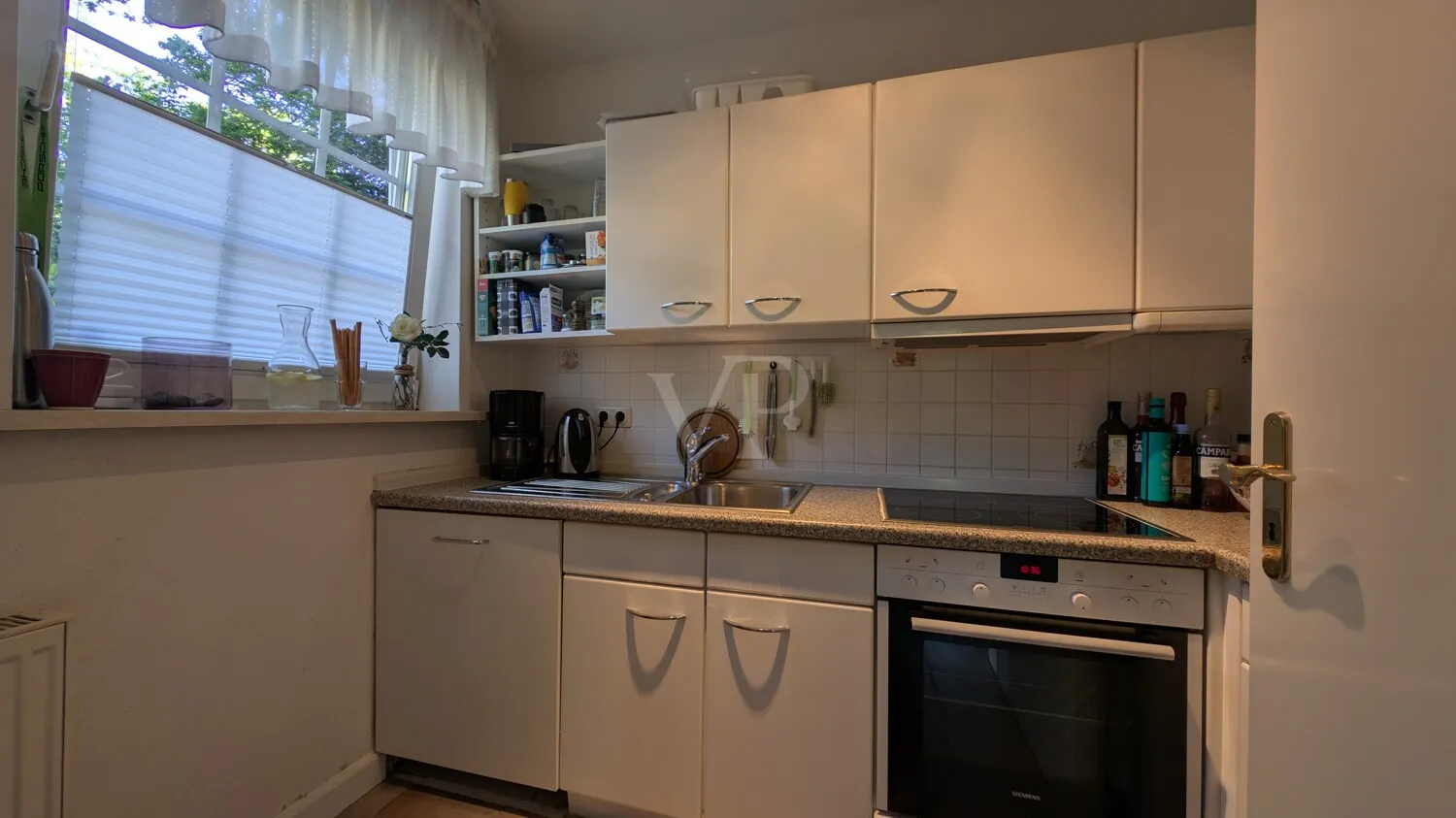 130 GH EG Küche