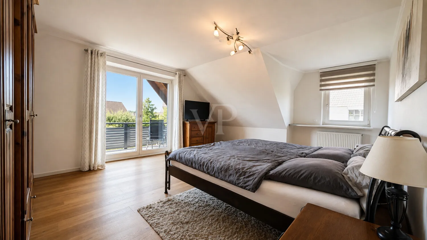 90 Schlafzimmer