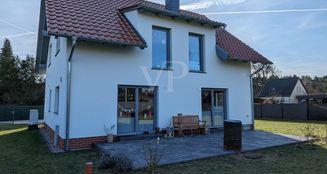 von_poll_real_estate_property_24116011_image_2