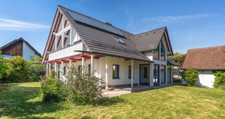 von_poll_real_estate_property_25032004_image_0