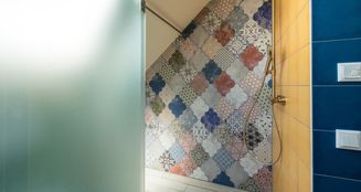 von_poll_real_estate_property_25032004_image_24