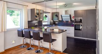 von_poll_real_estate_property_25032008_image_8