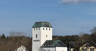 von_poll_real_estate_property_25032008_image_17