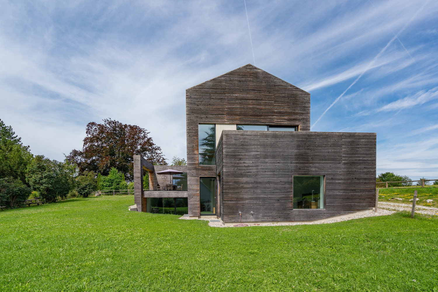 Herausragende Architektur in einer Naturkulisse