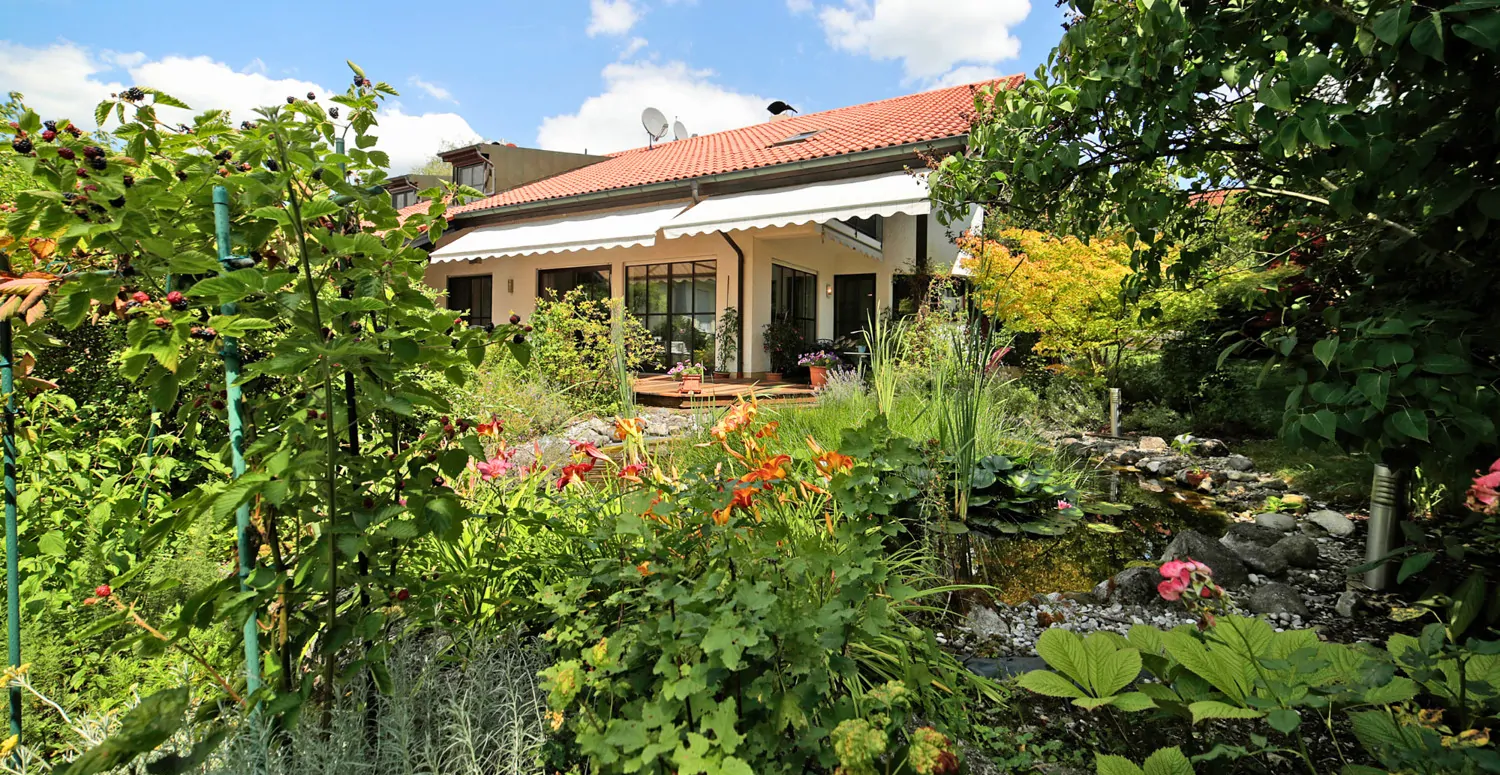 Privates Paradies mit Seeblick – Villenhälfte mit Charme, Stil und Lebensqualität