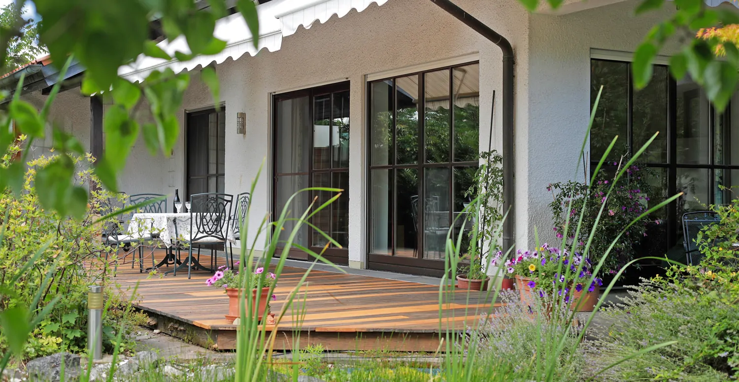 Privates Paradies mit Seeblick – Villenhälfte mit Charme, Stil und Lebensqualität