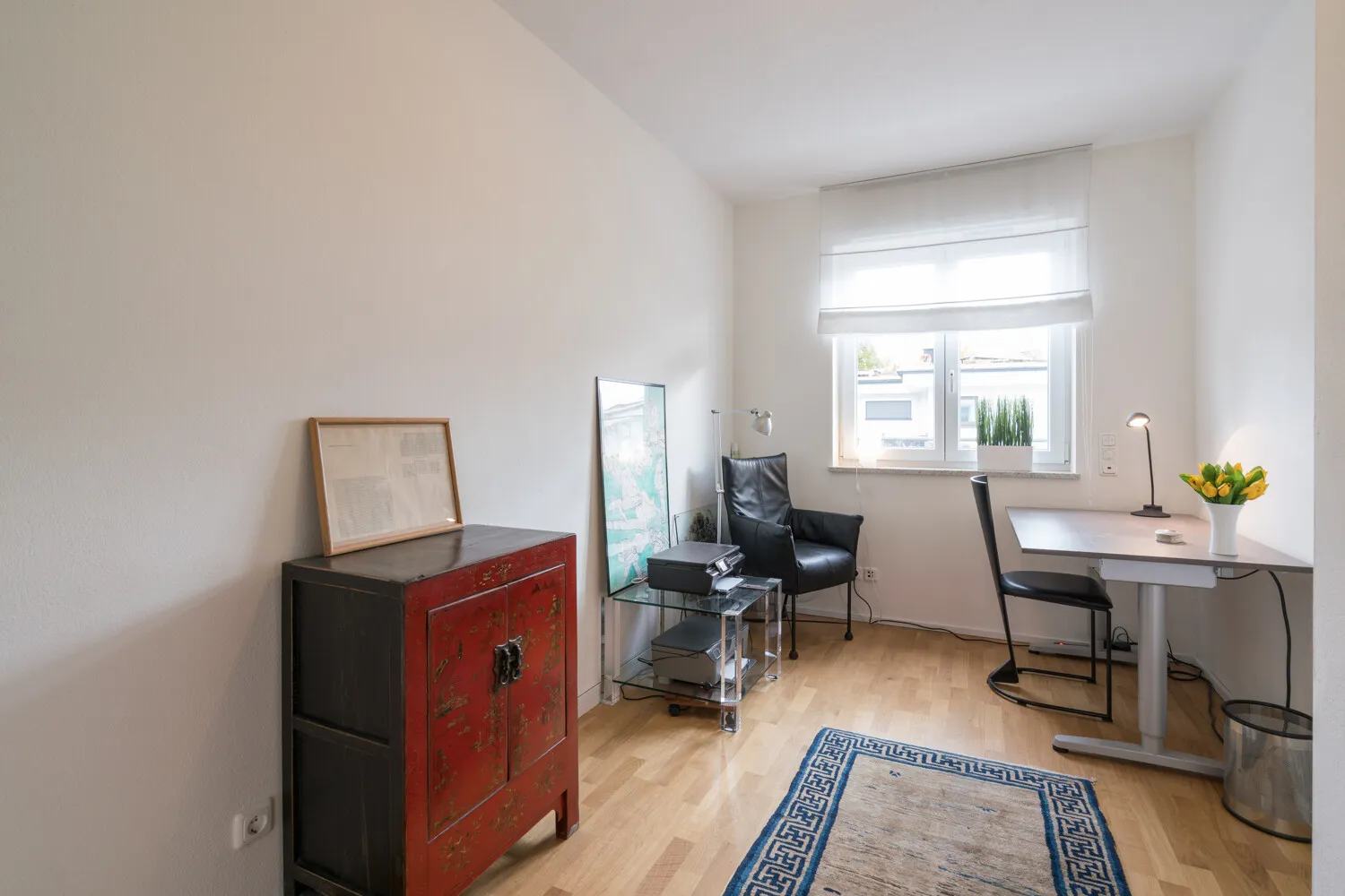 Arbeits-/ Schlafzimmer