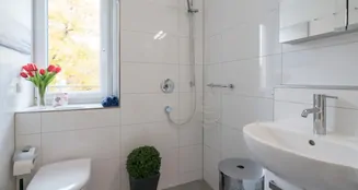 von_poll_real_estate_property_25032017_image_10