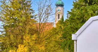 von_poll_real_estate_property_25032017_image_15