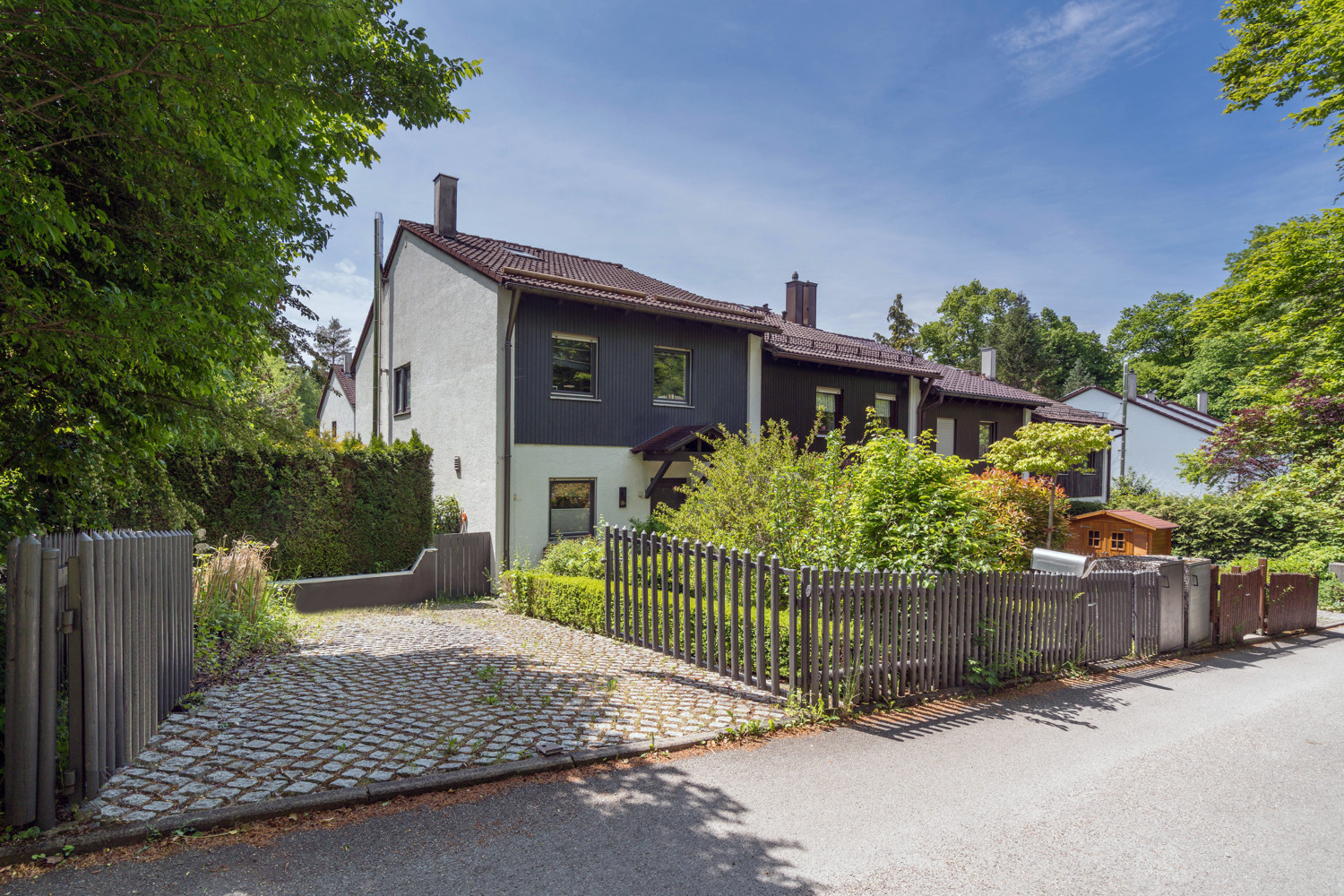 Haus mit Stellplatz