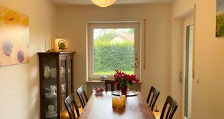 von_poll_real_estate_property_25032009_image_5