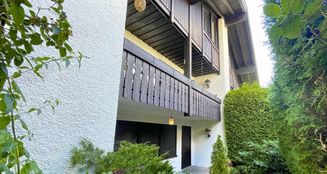 von_poll_real_estate_property_25032009_image_8