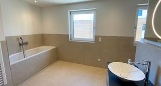 von_poll_real_estate_property_25032005_image_10