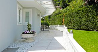 von_poll_real_estate_property_25032010_image_2