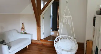 von_poll_real_estate_property_25032015_image_9