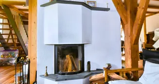 von_poll_real_estate_property_25032015_image_10