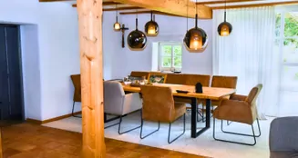 von_poll_real_estate_property_25032015_image_6