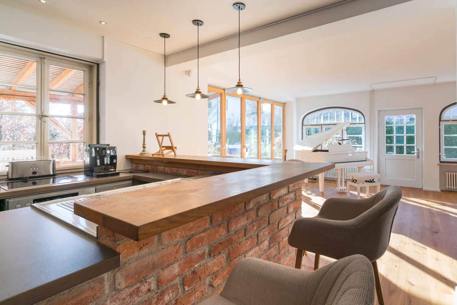 Bistroküche Hochpaterre