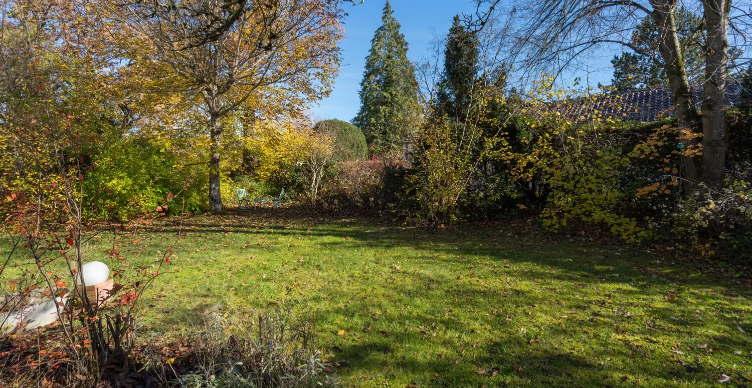 Schönes Grundstück