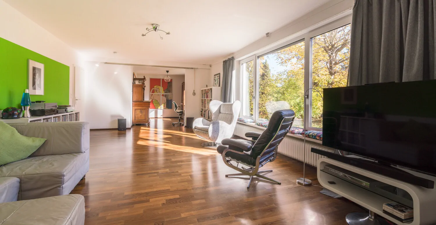 Charmantes Familienhaus auf schönem Grundstück