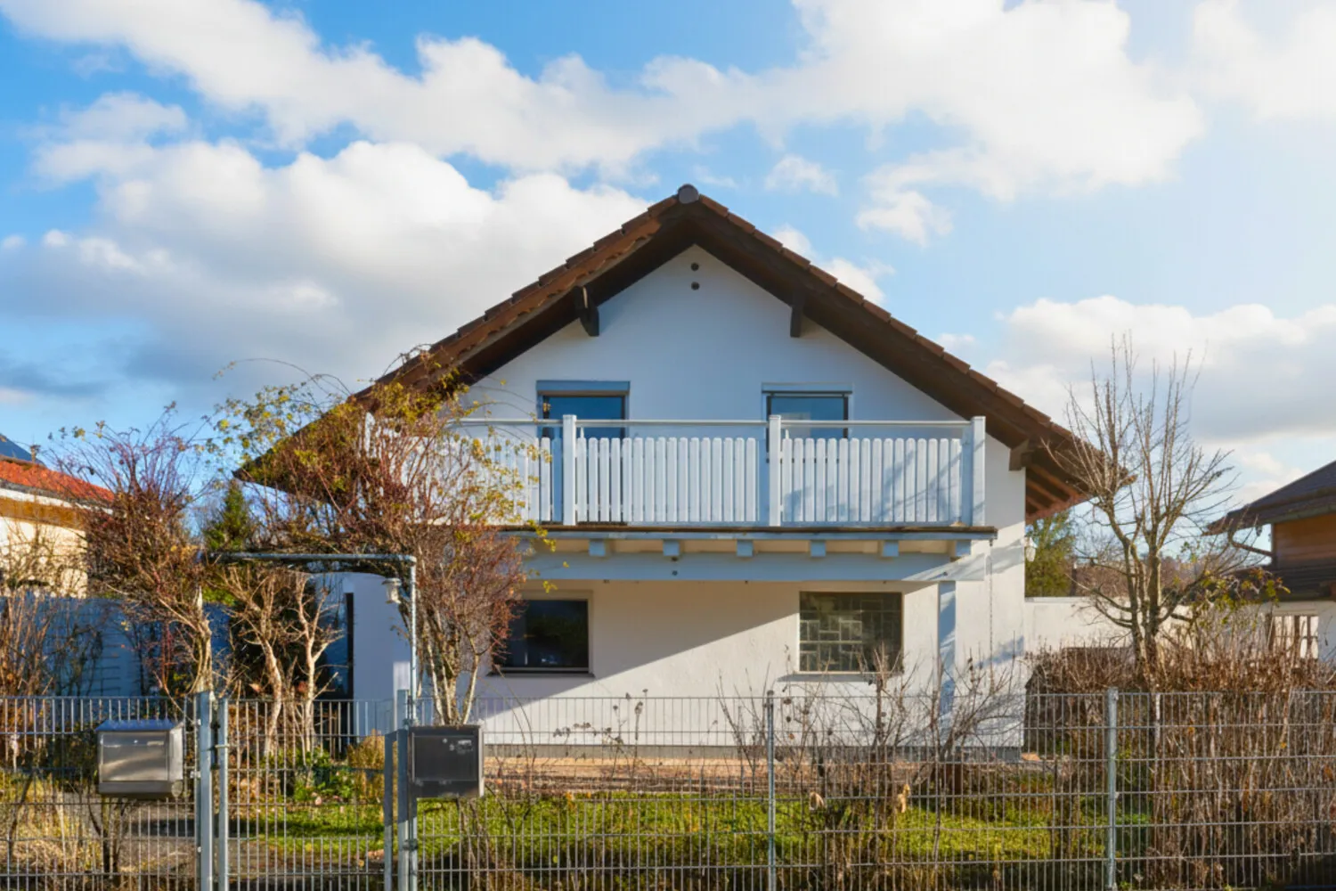 Attraktives Zweifamilienhaus