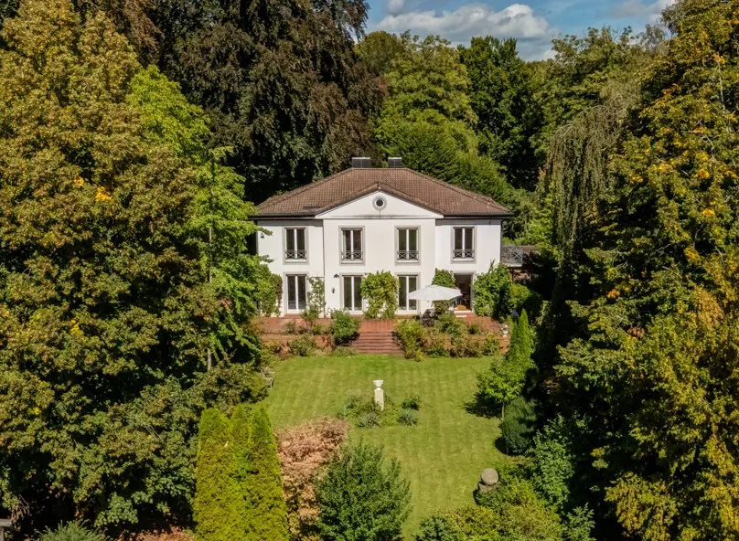 Haus näher