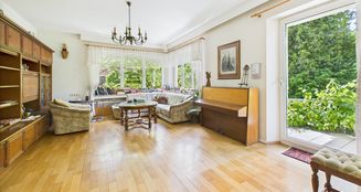von_poll_real_estate_property_25021044_image_1