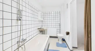 von_poll_real_estate_property_25021086_image_2