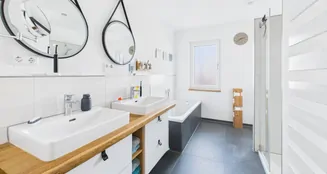 von_poll_real_estate_property_25021076_image_7